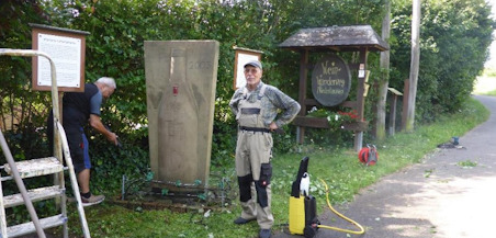 Sandstein Eingang Weinwanderweg